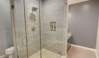 5355 Spalding Bridge Ct, Peachtree Corners, GA 30092