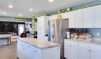1409 Cleveland Ave, Baxter Springs, KS 66713
