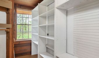 8 Avery Rd, Campton, NH 03223