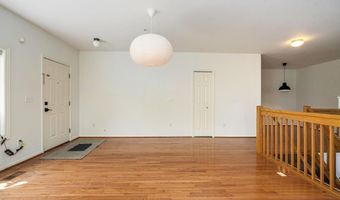 1155 Freesia Ct, Ann Arbor, MI 48105