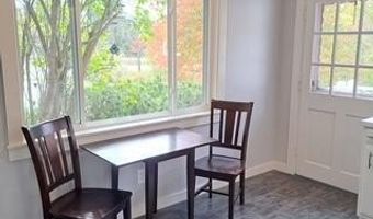 81 Belmont Ave, Belfast, ME 04915