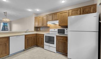 166 Old Brookfield Rd 11-1, Danbury, CT 06811