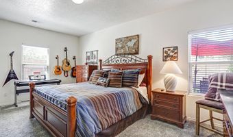 1805 Bold Ruler Rd SE, Albuquerque, NM 87123