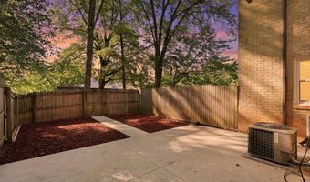 4936 SAUQUOIT Ln, Annandale, VA 22003