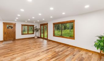 285 SPRUCE St, Alpine, WY 83128