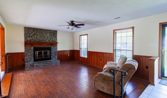 1527 Longleaf Dr, Bainbridge, GA 39819
