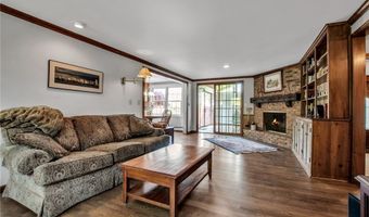 64 Dan Troy Dr, Amherst, NY 14221