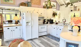 89 Chestnut Hill Rd, Amherst, NH 03031