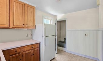 58 Essex Rd, North Kingstown, RI 02852