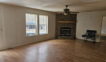 11987 Quadrangle Dr, Bauxite, AR 72011