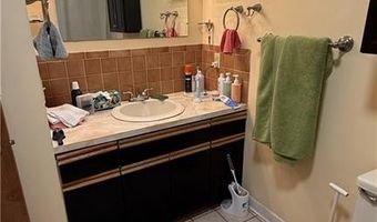 20 Zambarano Ave 202, North Providence, RI 02911