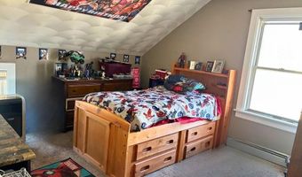 31 Anthony St, Coventry, RI 02816