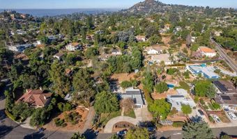 4620 Panchoy Dr, La Mesa, CA 91941