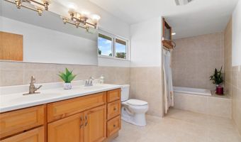 99-060 Nalopaka Pl, Aiea, HI 96701