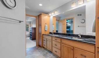 3561 GRAND MEADOWS Xing, Neenah, WI 54956