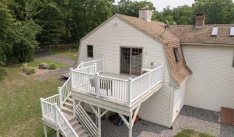 13 Woodridge Dr, Barkhamsted, CT 06063