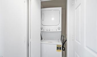 3075 Ala Poha Pl 1807, Honolulu, HI 96818