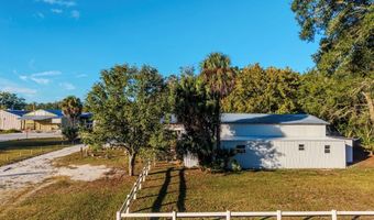 3280 W Powers Ave, Bell, FL 32619