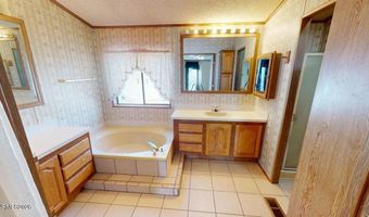 310 Bastian Rd, Battle Mountain, NV 89820
