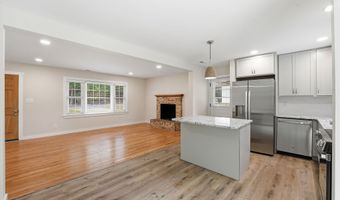 601 Bethesda Ave, Aberdeen, NC 28315