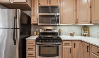 2924 S GRANT St, Arlington, VA 22202