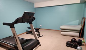 26383 S MERIDIAN Rd, Aurora, OR 97002