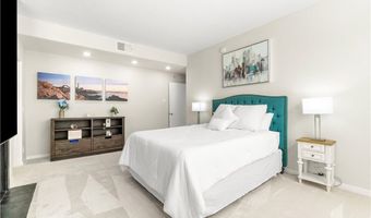 1927 Glendon 301, Los Angeles, CA 90025