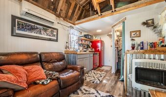 9016 Pine Ave, Beulah, CO 81023