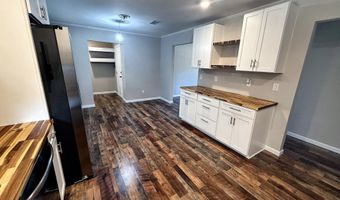 2058 Trailwood Dr, Biloxi, MS 39532