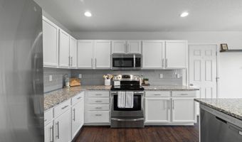 2234 3rd Ave SE, Altoona, IA 50009