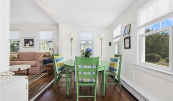 7 Pleasant Vw, Jamestown, RI 02835