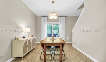 4 Swamp White Oak Dr, Bluffton, SC 29910