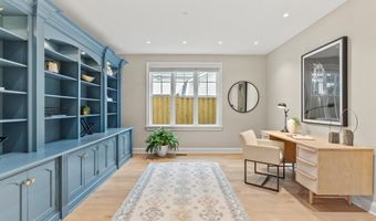 8008 GLENBROOK Rd, Bethesda, MD 20814