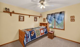 1299 Bentwood Ct, Altoona, IA 50009