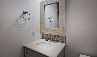 526 E Jasper St, Brandon, MS 39042