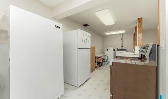 412 E Meadowlark Cir, Brandon, SD 57005