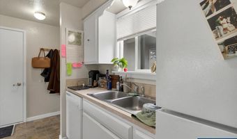 3426 Marion 1 2 3 St SE, Albany, OR 97322