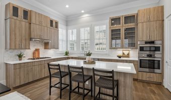 14971 Oak St, Addison, TX 75001