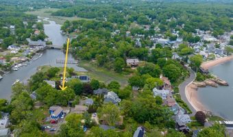 120 Highland Ave, Branford, CT 06405