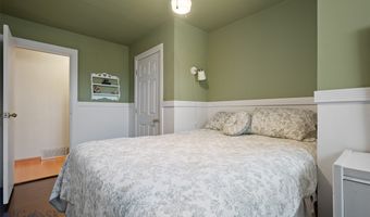 16 N White St, Anaconda, MT 59711