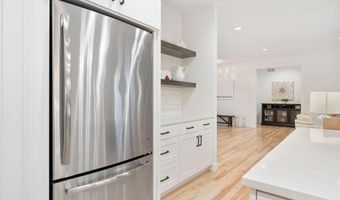 1007 28th St SW, Austin, MN 55912