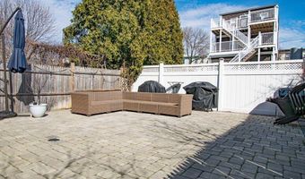 312 Sumner 4, Boston, MA 02128