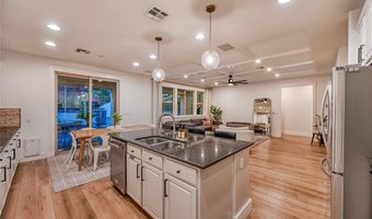 5571 Bethany Bend Dr, Las Vegas, NV 89135