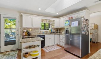 505 Summerhill Pl, Alpharetta, GA 30022