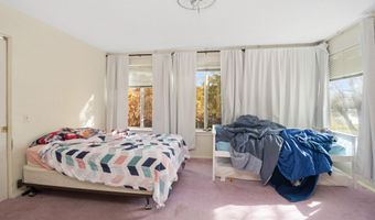 4105 Riverview Dr, Alma, MI 48801