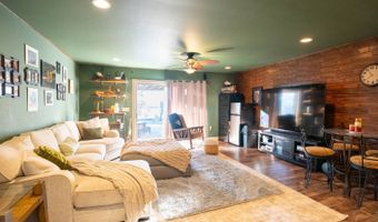 43353 258th St, Bridgewater, SD 57319