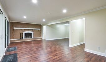 2635 Martin Rd, Akron, OH 44333