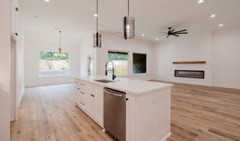 7017 Cold Creek Dr, Alexander, AR 72002