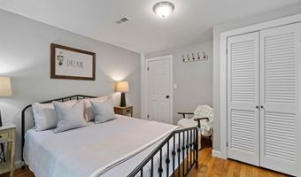 31 Water St 1, Bradford, NH 03221