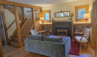 16 Vermont Ave, Brattleboro, VT 05301